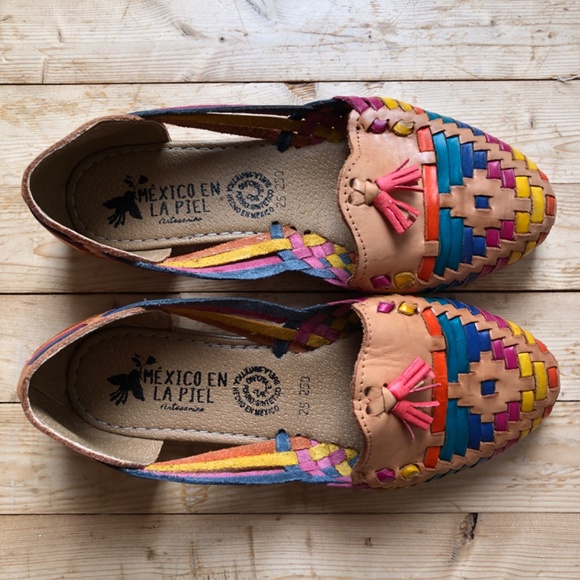 Genuine leather flats, huarache shoes, size 8 - Picture 3 of 10